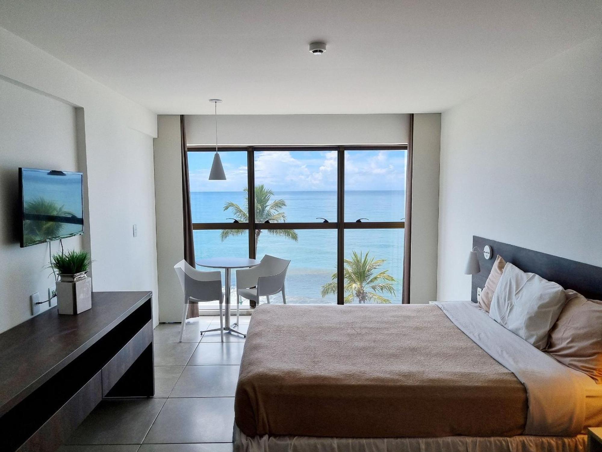 Flat Frente Mar C Limpeza Diaria | R601 Maceio (Alagoas)